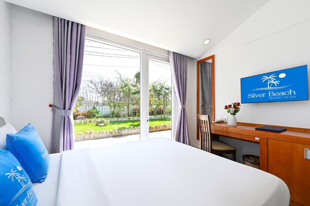 Phòng 3 Người Nhìn Ra Vườn