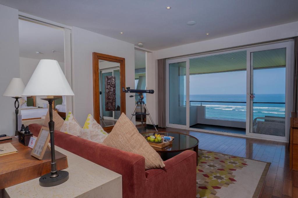 Samabe Bali Suites & Villas - 3