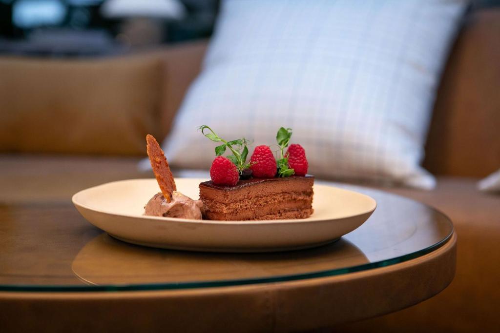 Radisson Collection Hotel, Berlin photo