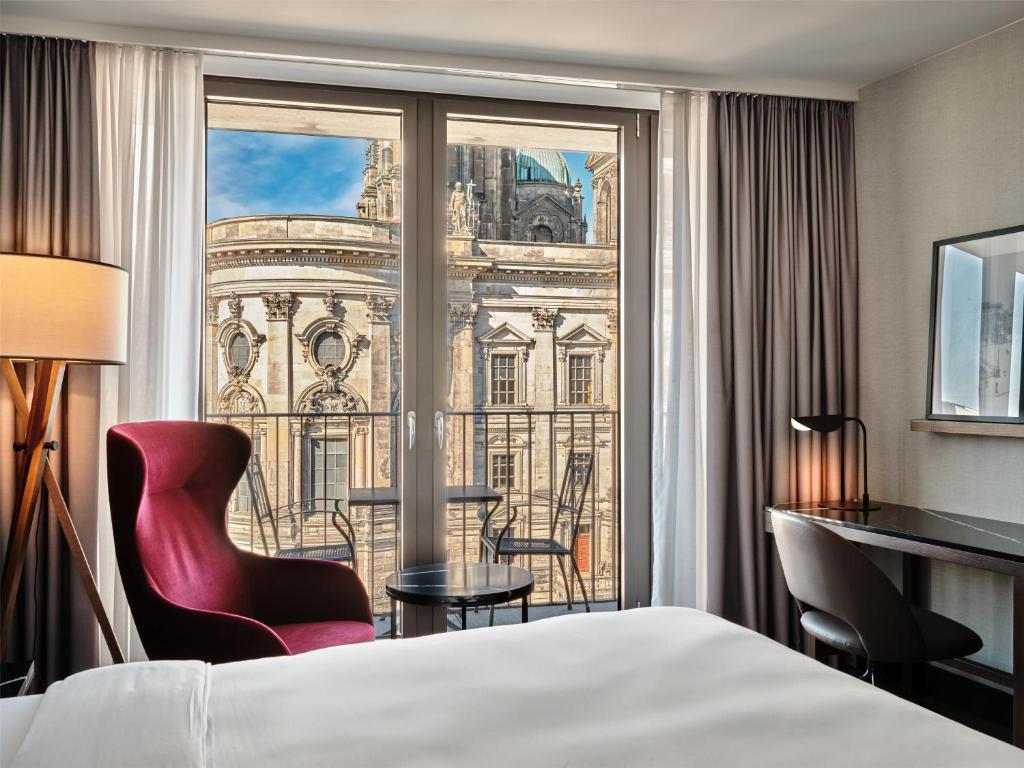 Radisson Collection Hotel, Berlin photo