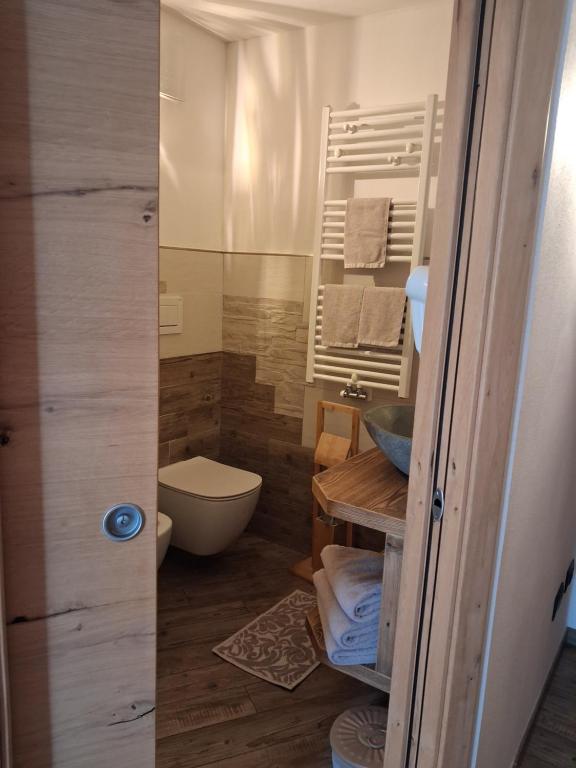 Majon de la nona - Chambre Double Ou Lits Jumeaux Avec Lit D'Appoint