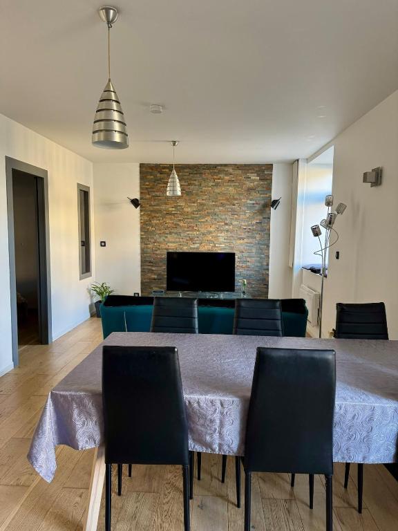 Appartement Cosy Beaujolais - Housity