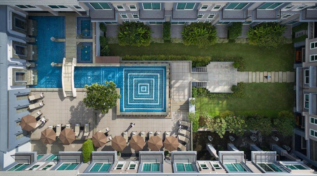 Bazén v ubytování J7 Angkor Hotel nebo v jeho okolí
