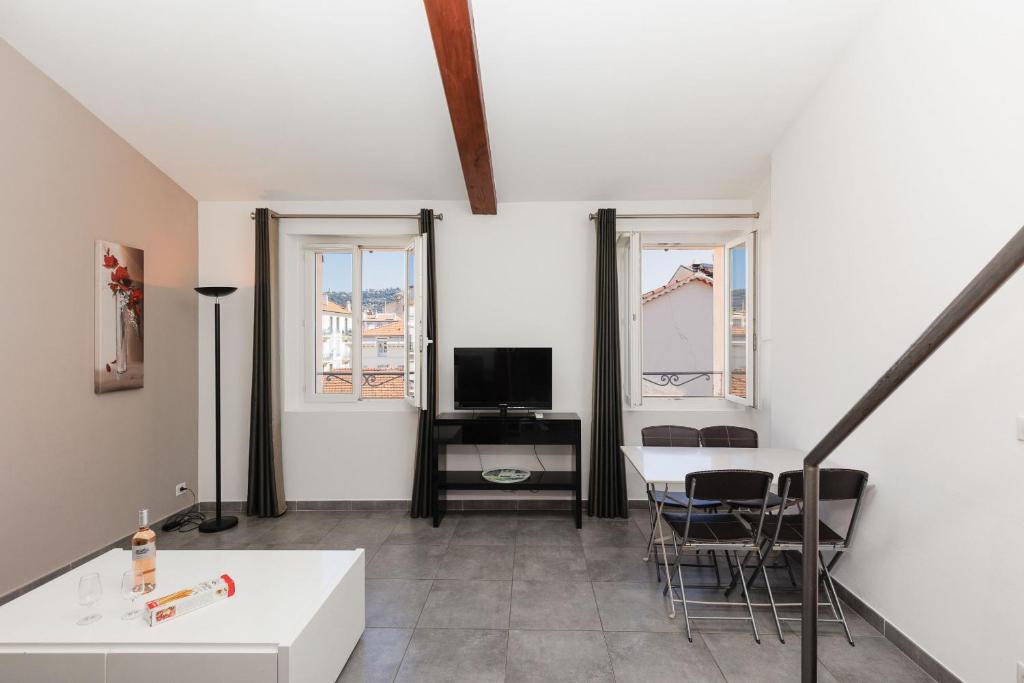 Residence Aout 41
