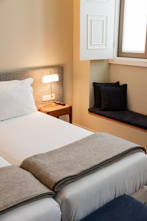 NINE DOTS Azorean Art Boutique Hotel - 5