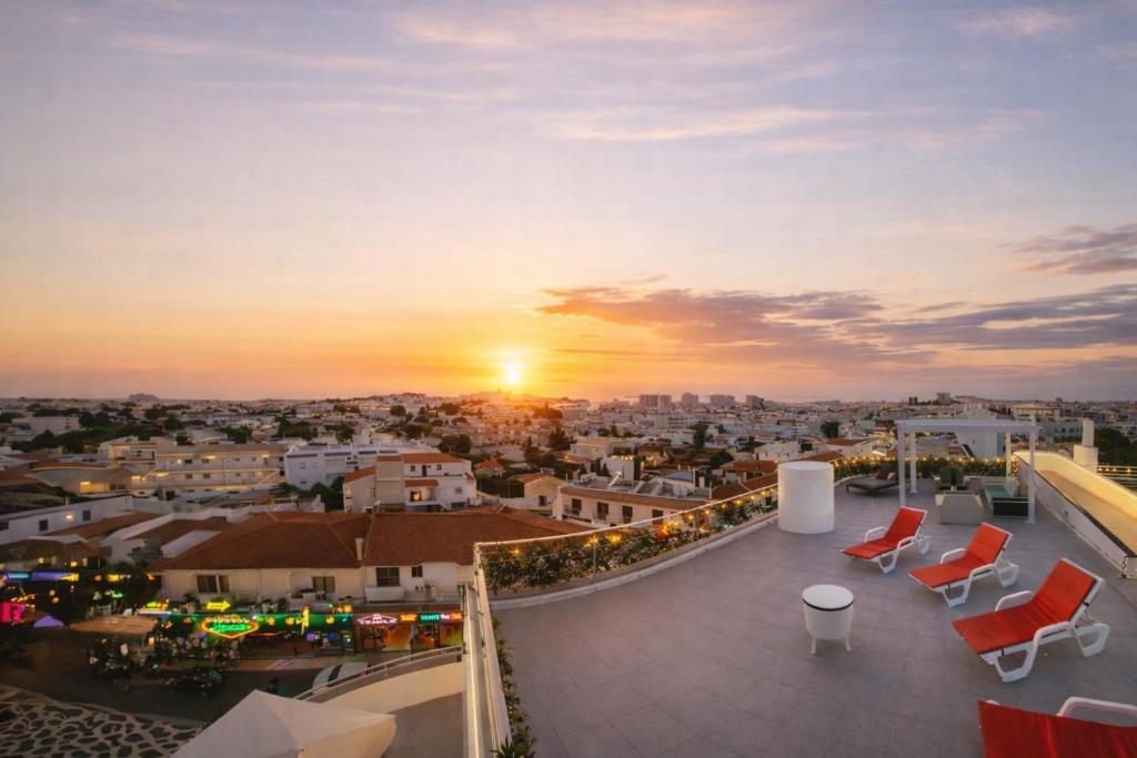 Ocean Drive - Near the beach - 14 Pax - Albufeira