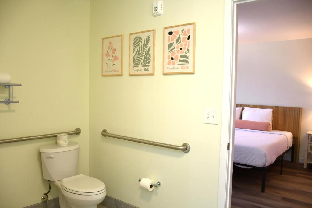 Inn at the Waterpark photo