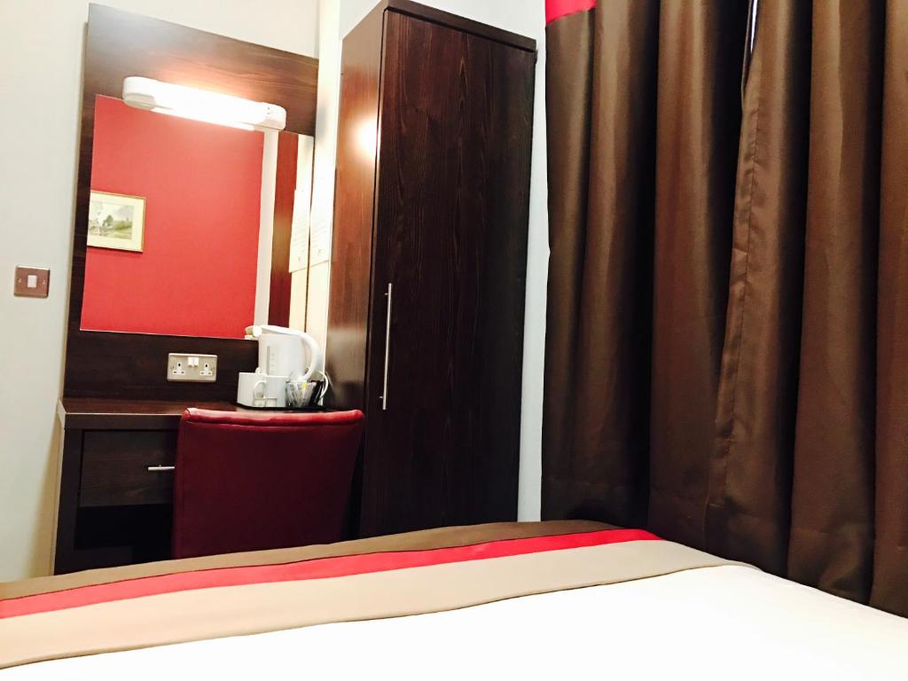 Royal Cambridge Hotel - Resim 17