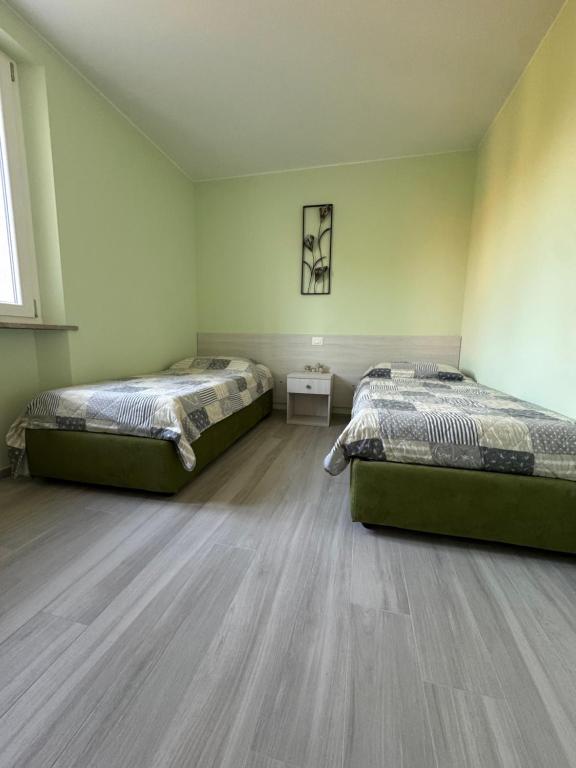 Apartment with Pool e Private Garage - Casa Holyvia Green