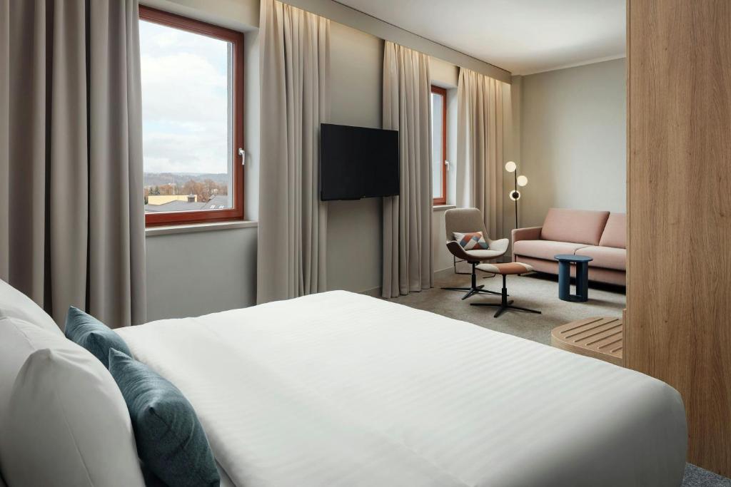 Courtyard by Marriott Pilsen - 9