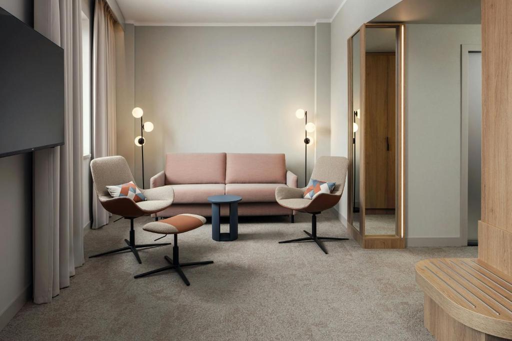 Courtyard by Marriott Pilsen - 10