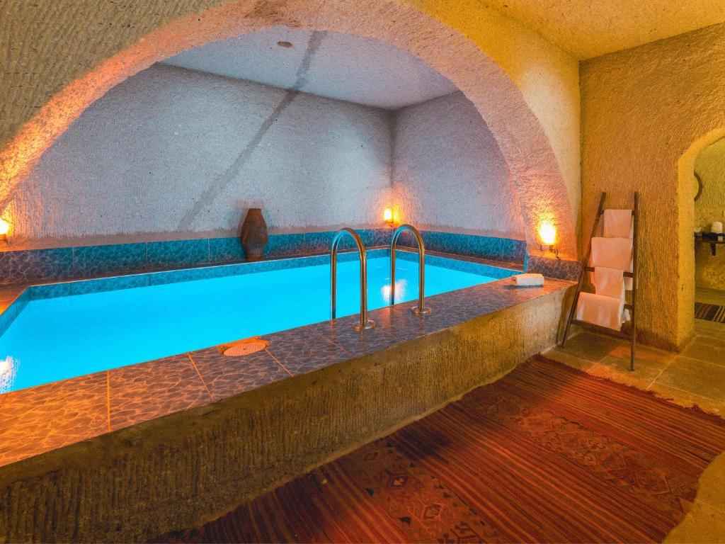 My Cave Suites - Junior Suite Mit Privatem Pool