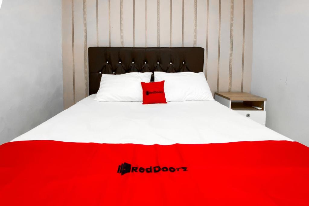 RedDoorz Sena Home near Stasiun Kroya Cilacap - デラックスファミリールーム