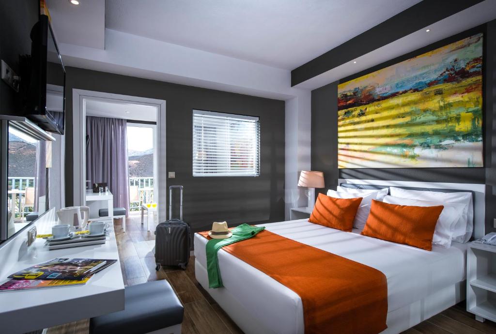 Fodele Beach Water Park Resort - 
