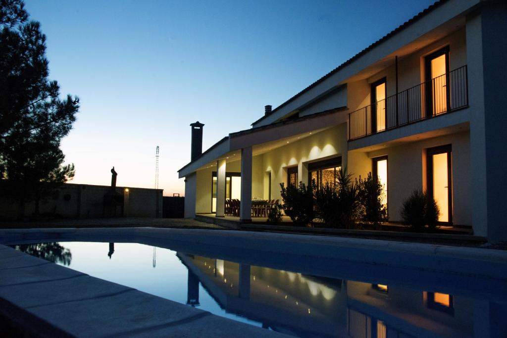 Booking.com: Casa Rural La Mansión , Las Eras, España ...