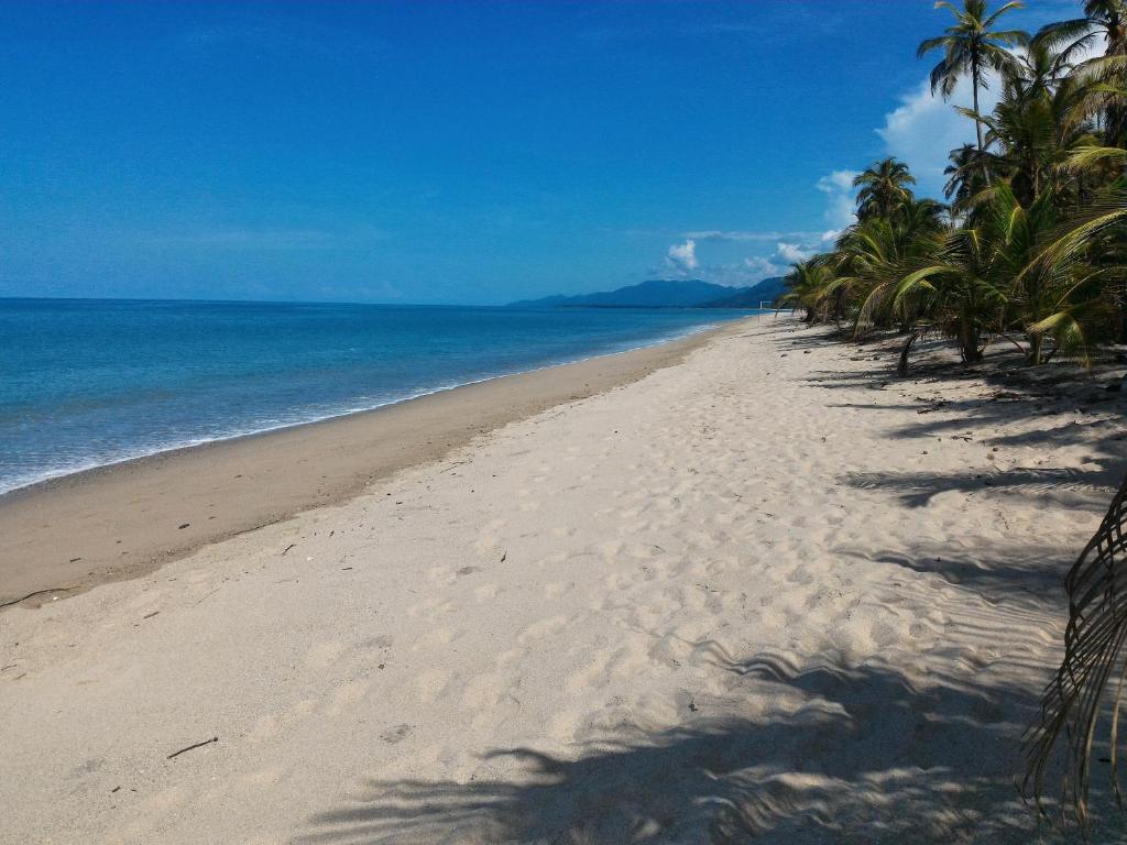 Playa Pikua Ecolodge