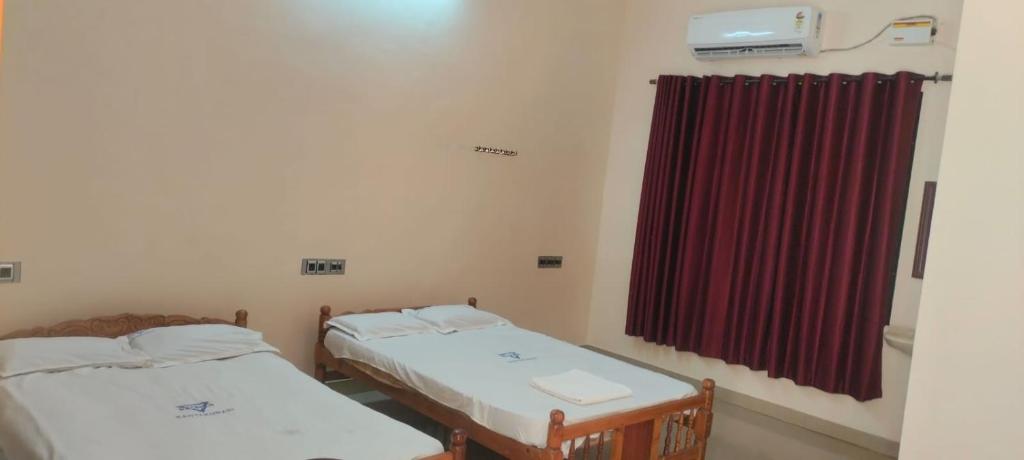 Gallery image of YMCA Marthandam Guest house in Kuzhittura