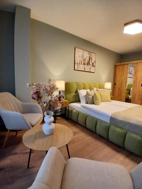 Apart Hotel DANAYA