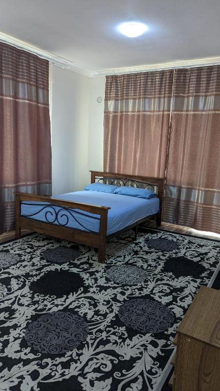 Katil atau katil-katil dalam bilik di House