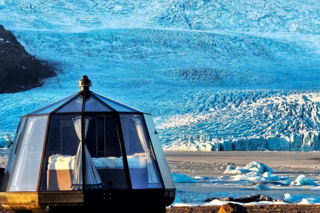 Fjallsárlón Glacier Lagoon Glamping Huts