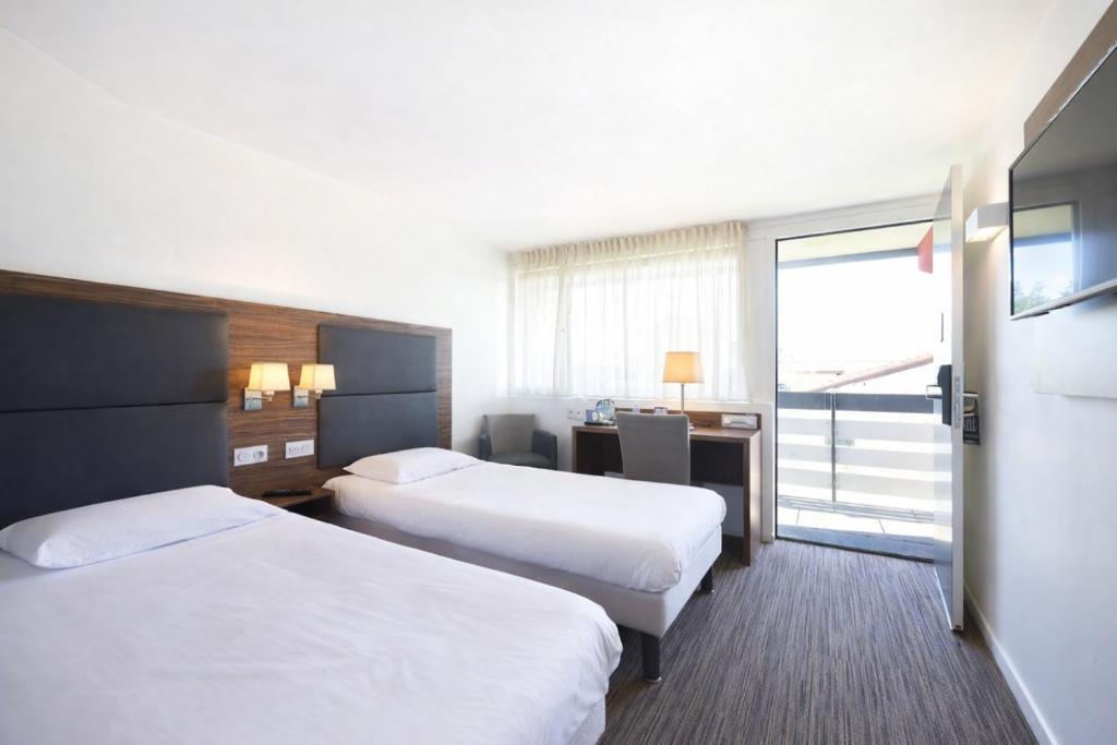 Kyriad Bordeaux - Merignac Aéroport - Standard Twin Room