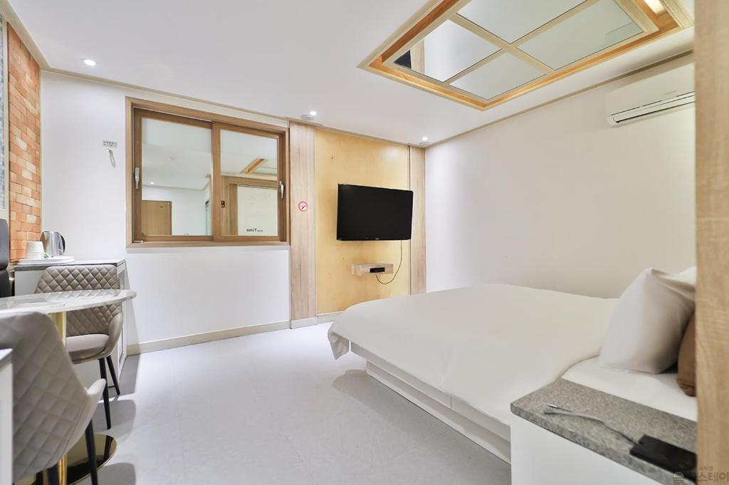 Time Hotel photo