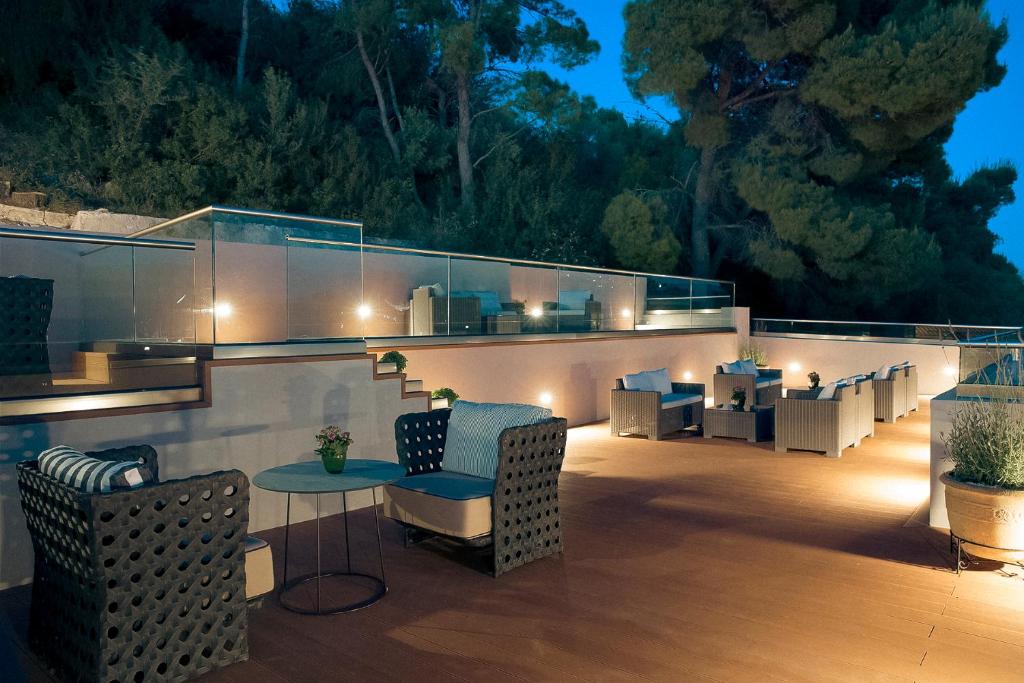 Zeus Dolce by Wyndham Athens photo