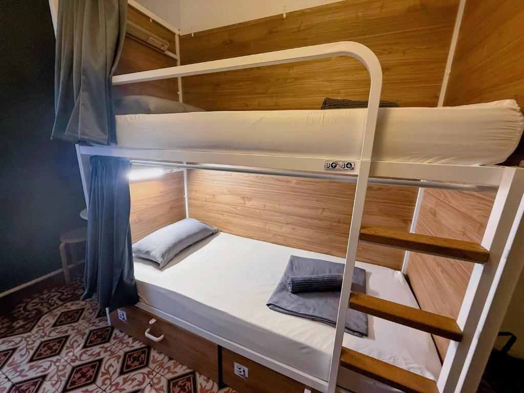 Fabrizzio's Petit - 14