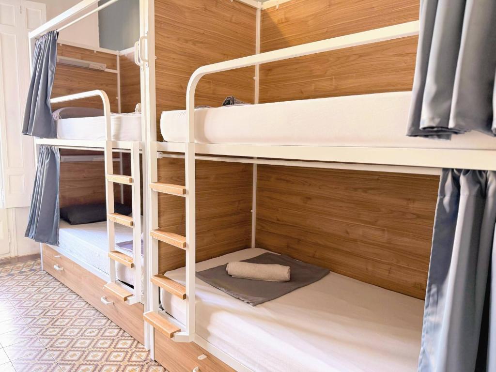 Fabrizzio's Petit - 19