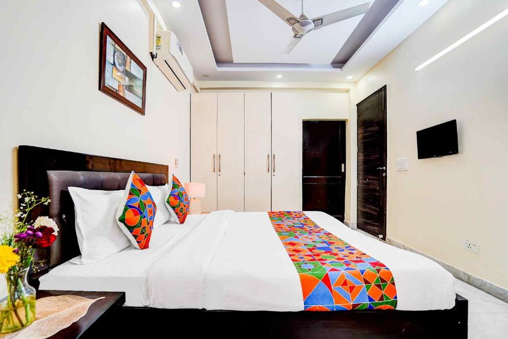 Gallery image of Shanti sadan in Noida