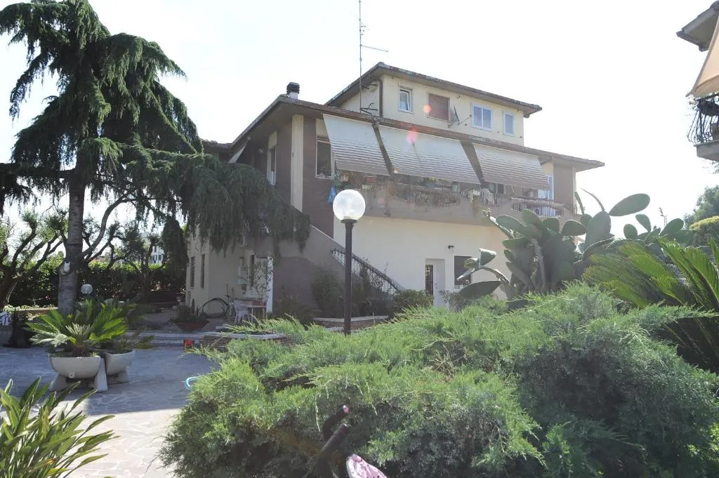 Casa Santarelli, Roma, Italia