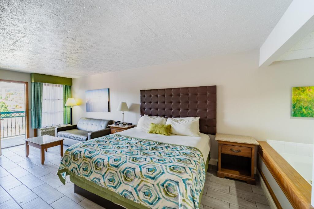 Accommodations By Willow Brook Lodge photo