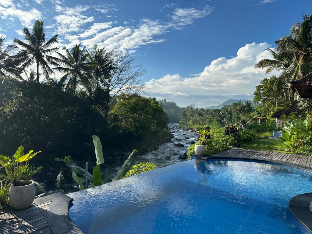 Uma Swari Villa Sidemen