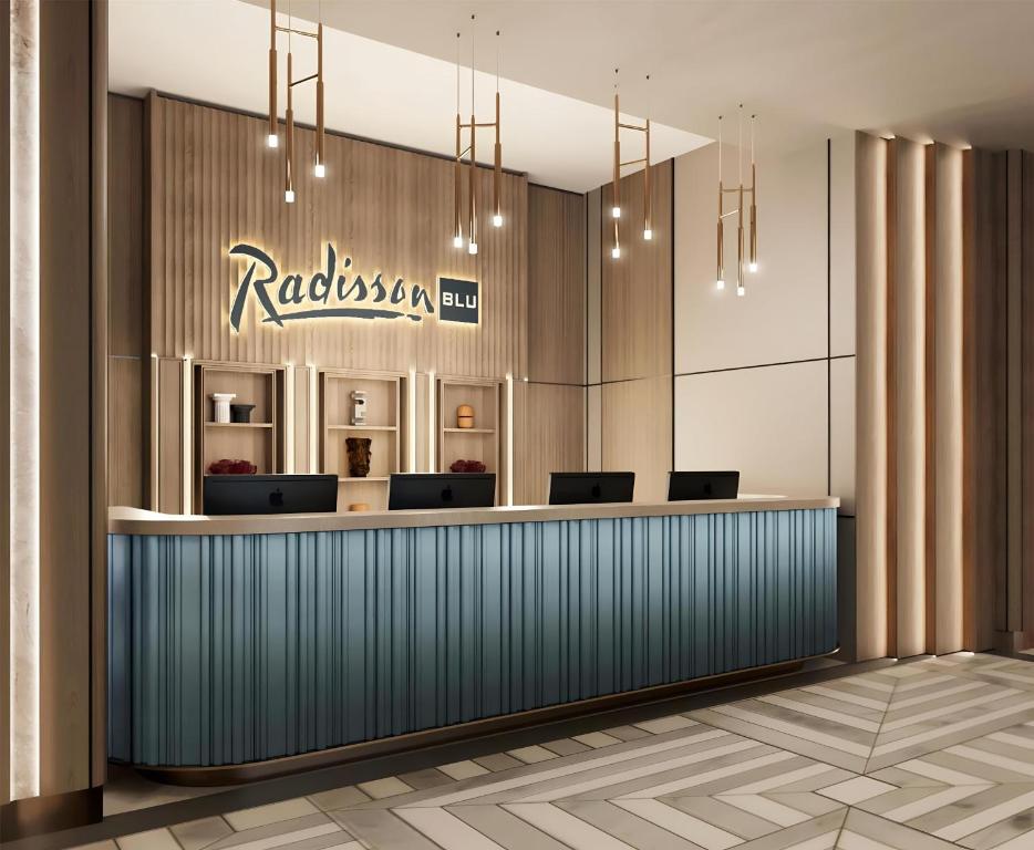 فضای داخلی Radisson Blu Hotel, Almaty Airport در آلماتی - تصویر ۳