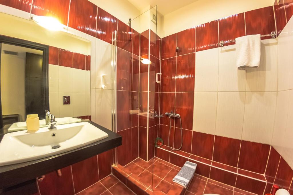 Koupelna v ubytování Giotis Boutique Hotel
