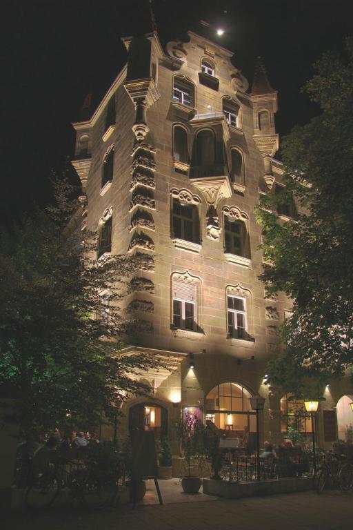 Budova, kde se hotel nachází