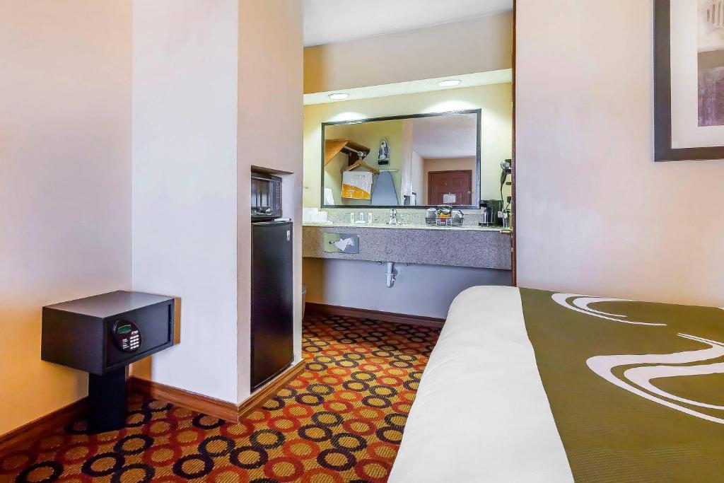 Quality Inn & Suites Owasso US-169 - Camera Queen Con 2 Letti Queen-Size - Non Fumatori