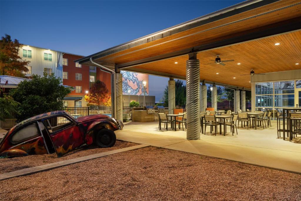 Homewood Suites TechRidge Parmer @ I-35 photo