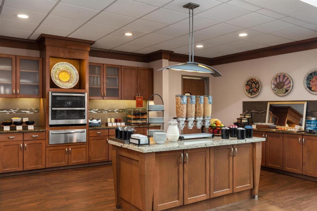 Homewood Suites TechRidge Parmer @ I-35 photo