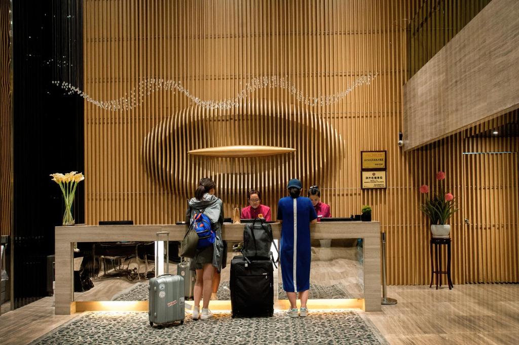 Xi\ - отзывы и видео