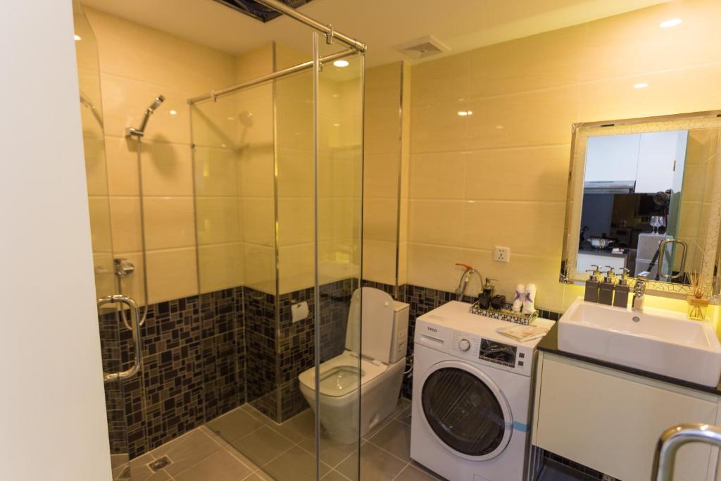 Koupelna v ubytování CA&SA Serviced Apartment
