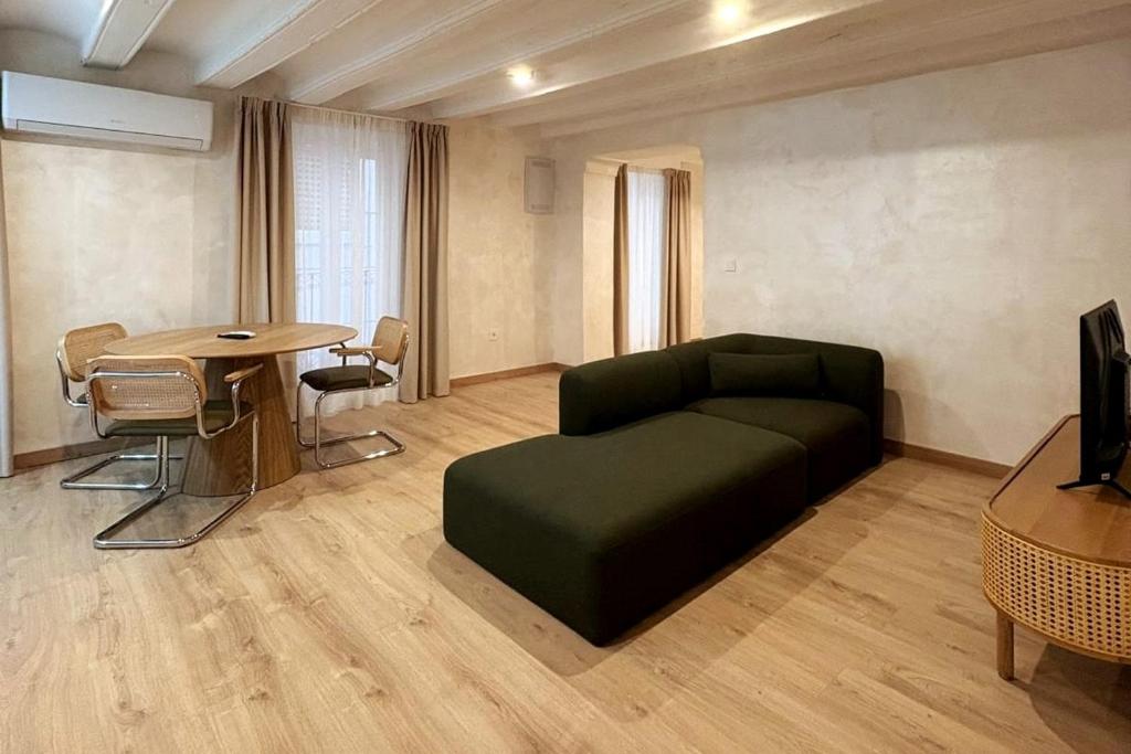 Apartamentos Loliqui 9 - 1A