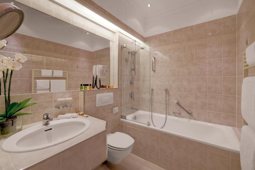 Hotel Europäischer Hof Heidelberg, Bestes Hotel Deutschlands in historischer Architektur - Resim 22