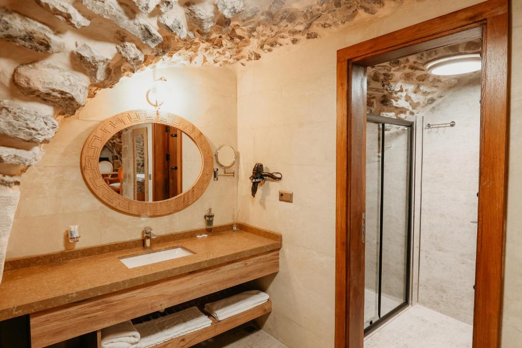 Kasr-ı Kikan Hotel - Standaard King Kamer