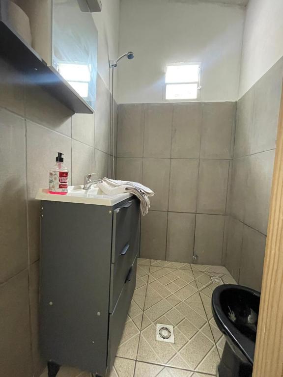 Alojamiento EYO en Chuy con baño privado