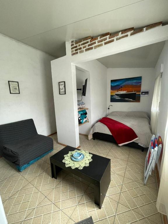 Alojamiento EYO en Chuy con baño privado