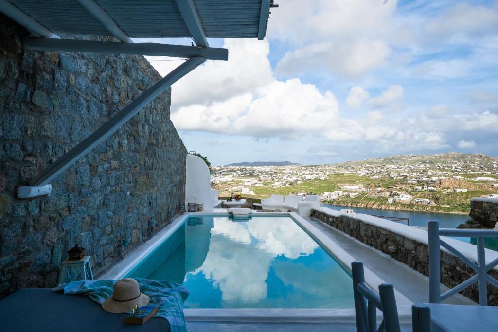 Villa Tommaso Mykonos-Iconic Pool & Sea View