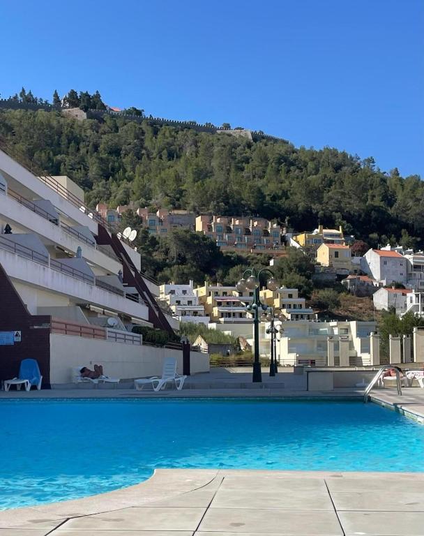 Sesimbra Vista Azul - Enjoy the Pool and Sea View!