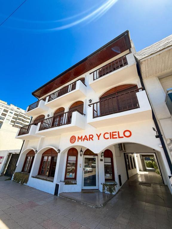 Mar y Cielo - Housity