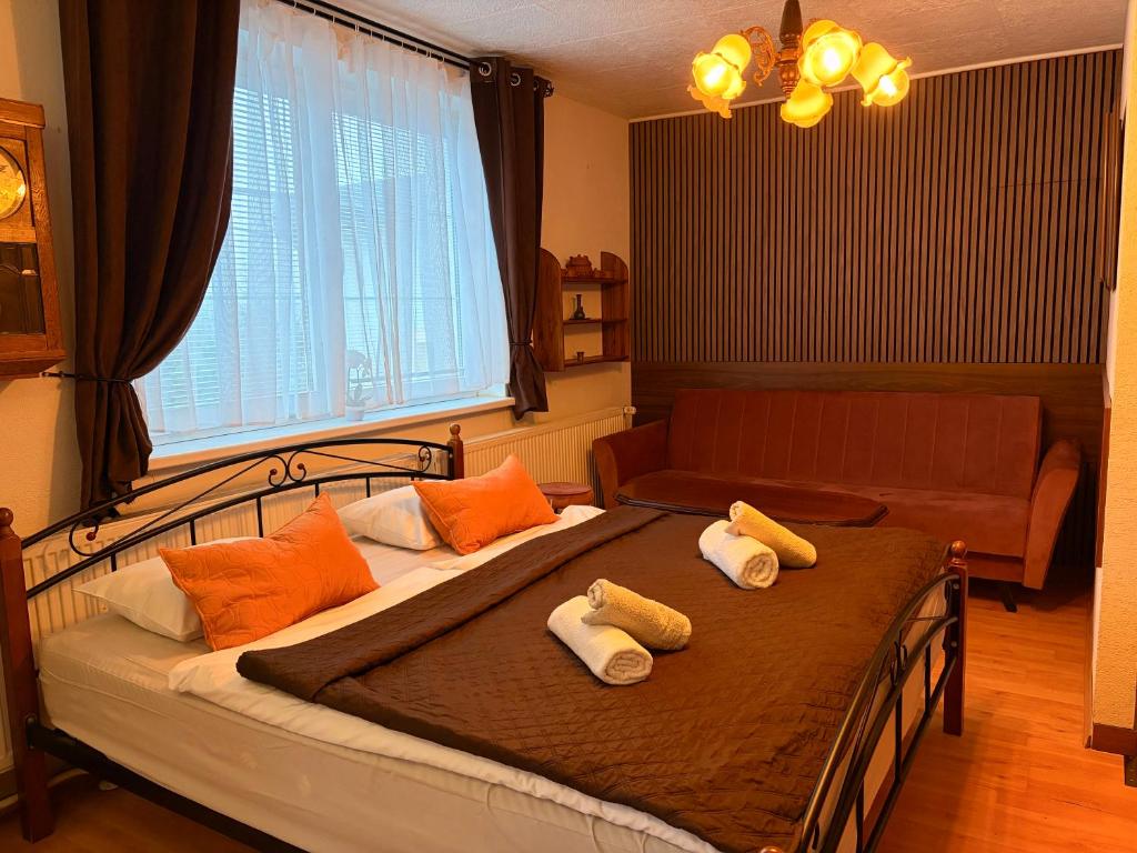Apartments Prestige VILLA IVICA with daily reception, pool & spa, restaurant - 